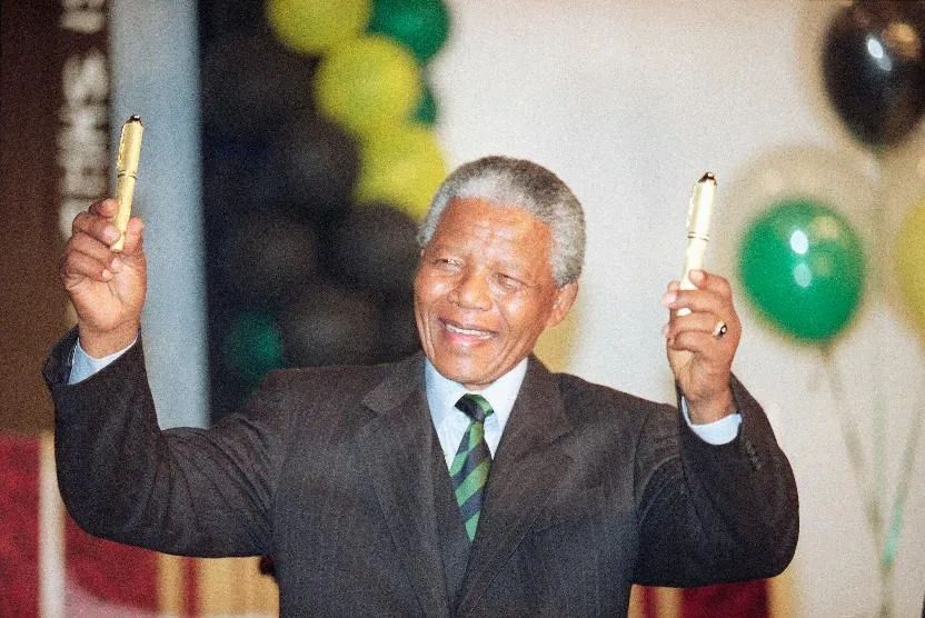 7e058282450a4f12b717e713d5b1c91b_main_south_africa_mandela_auction_72722