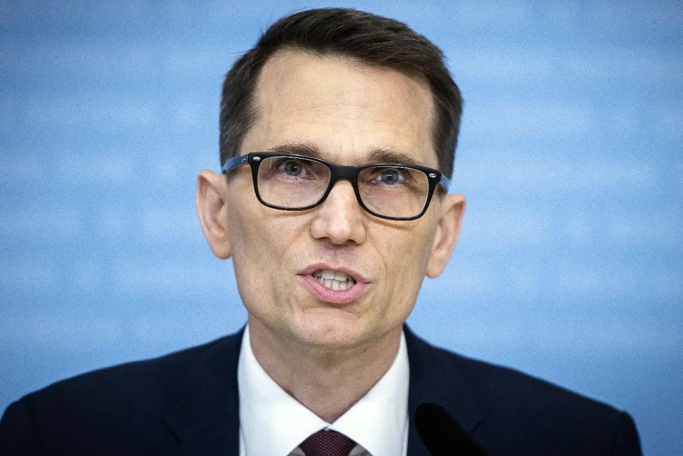 a2643532ad654a72ab029596b7545b1e_main_switzerland_national_bank_49632