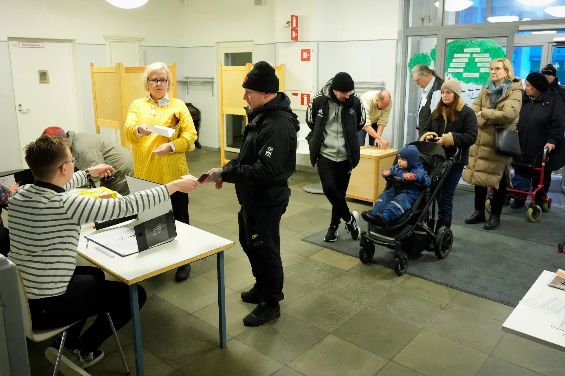 f8df851a50a04c8fbfdbb9c599efcace_main_finland_election_08478