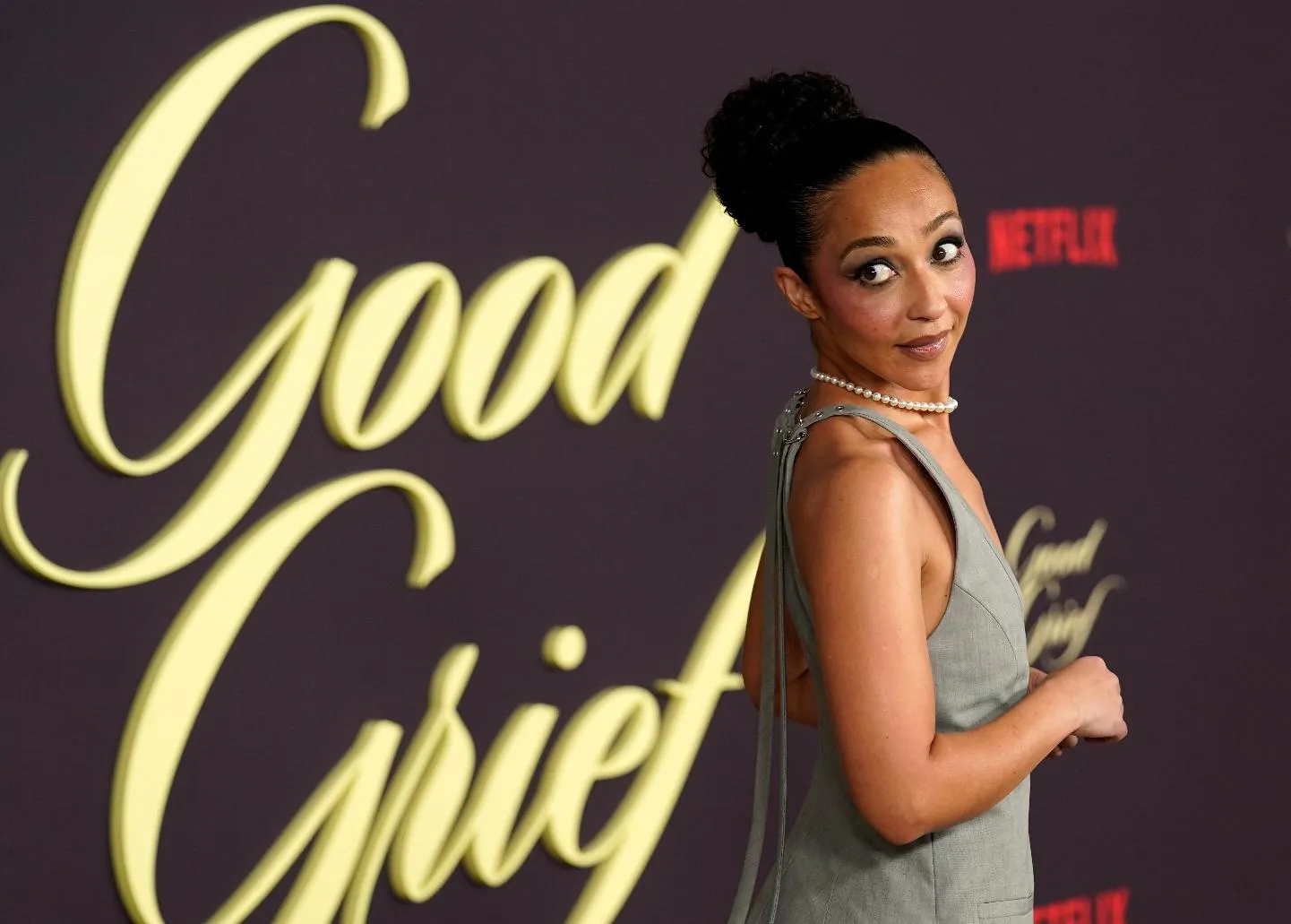 1809871576124d849451710d9227fec5_main_la_premiere_of__good_grief__79086