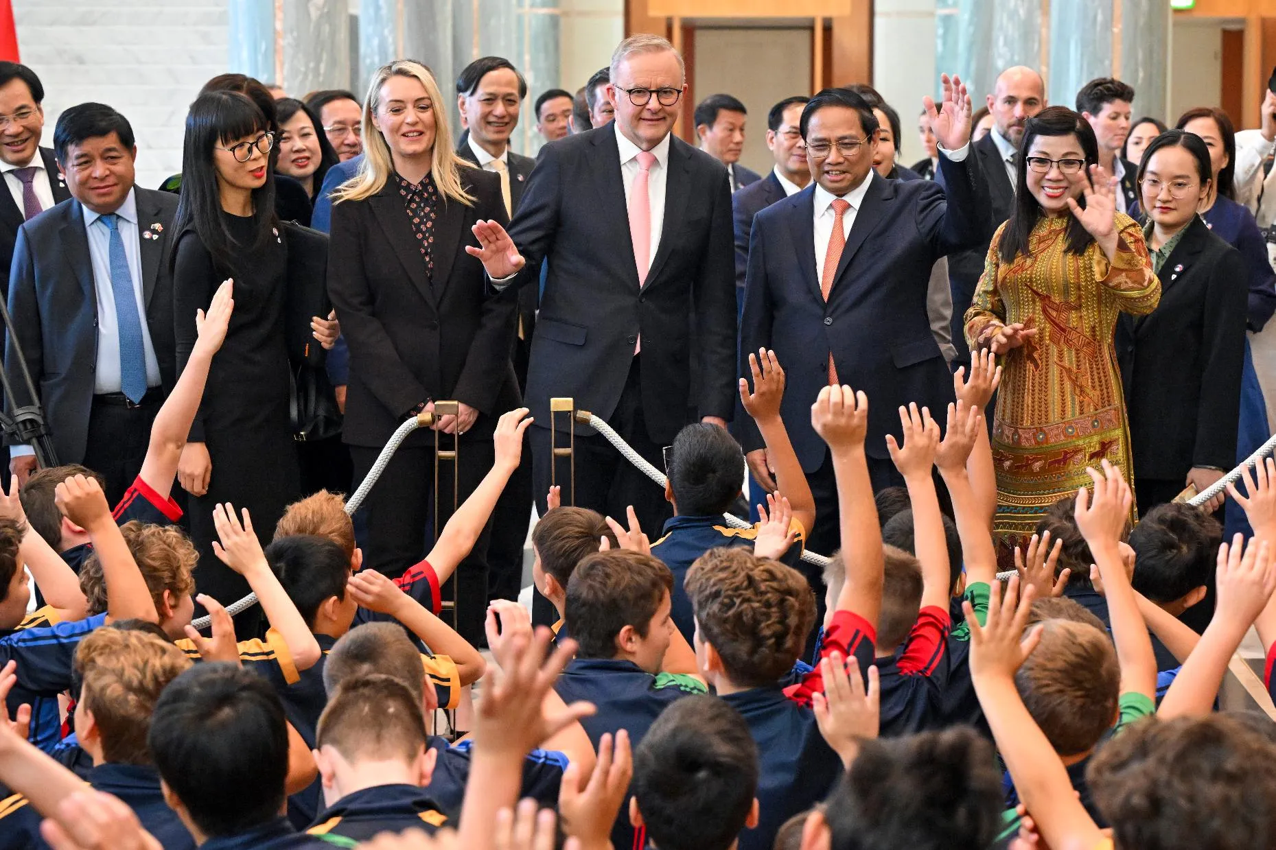 b0b46b1d25ac43b0807843827ff552d8_main_australia_vietnam_96797