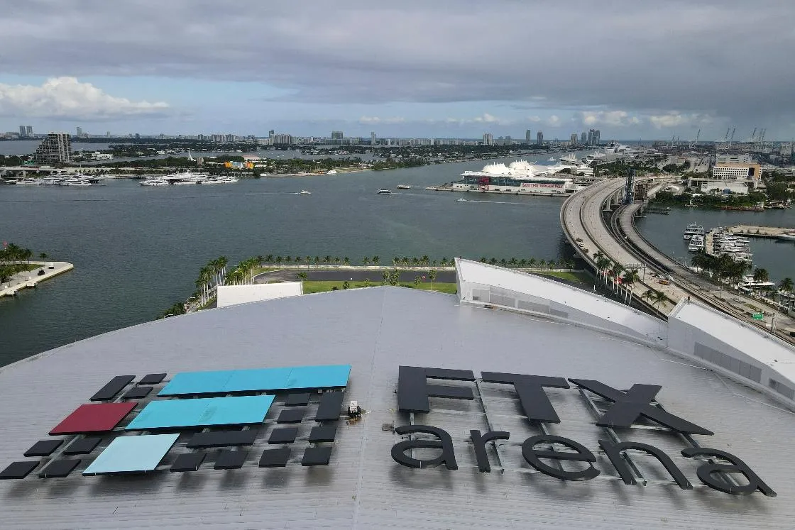 f56da3f7ac2743c9a9217f154ddd50de_main_ftx-bankruptcy_timeline_17148