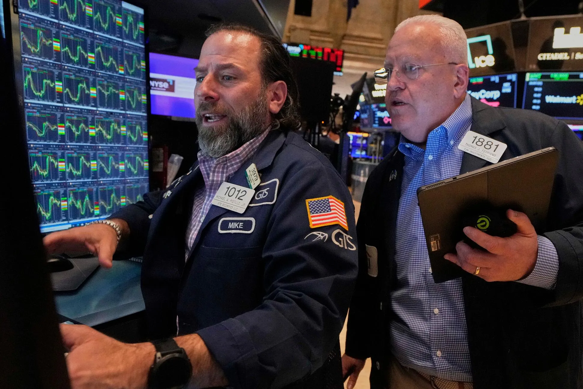 39ae2f1b61544cef986475a605116668_main_financial_markets_wall_street_60914