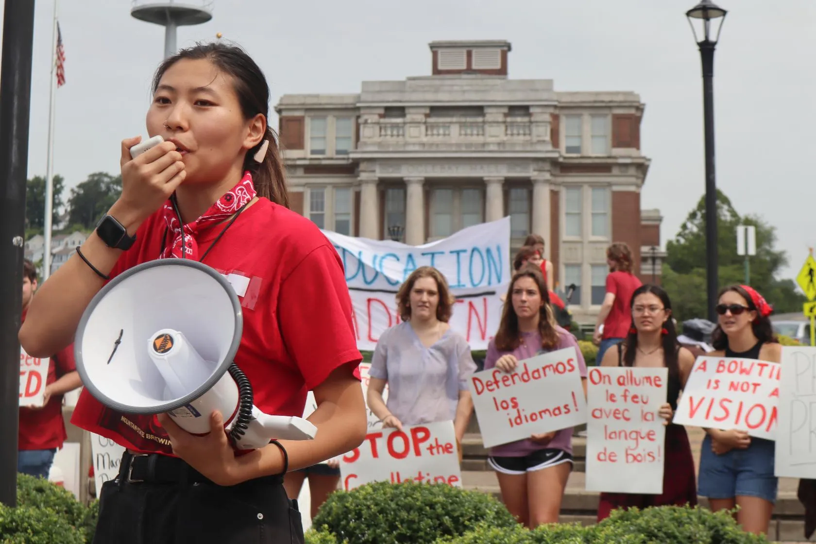 78f99b573e09499dbe6bd21bb694e548_main_student_union_west_virginia__37265