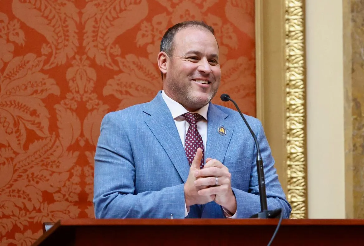 ec06d92bc8ae447d8ceeba552a53d1f4_main_social_media_kids_utah_64145