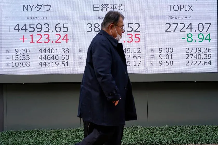 3568cc9d25f94fbabe67459b6222e7cf_main_japan_financial_markets_95514