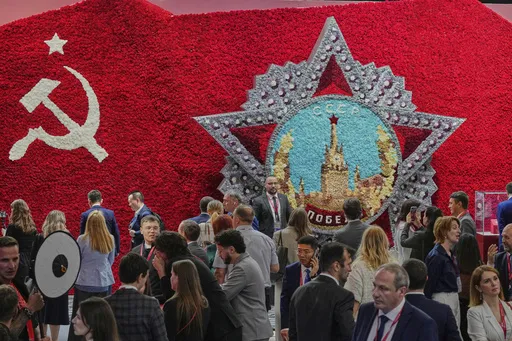 1311f15ee3724ce69aa827f9648a7897_preview_aptopix_russia_economic_forum_07445