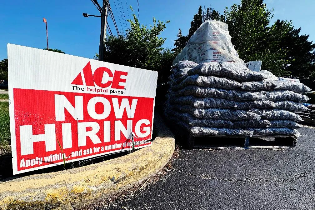 2a378a66b2ae47d6b723539432275ecf_main_on_the_money_nerdwallet_debt_in_retirement_22358