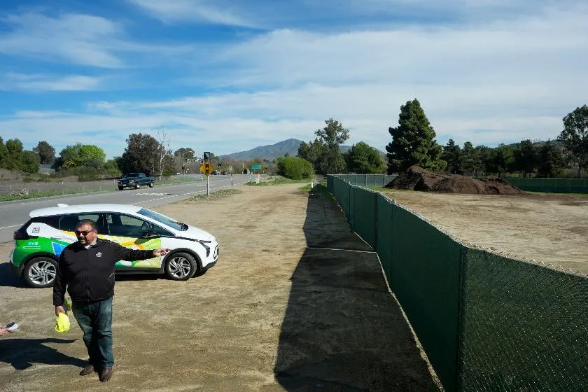 8af33c12345346be8e21a5597b44b6ff_main_california_food_waste_23414