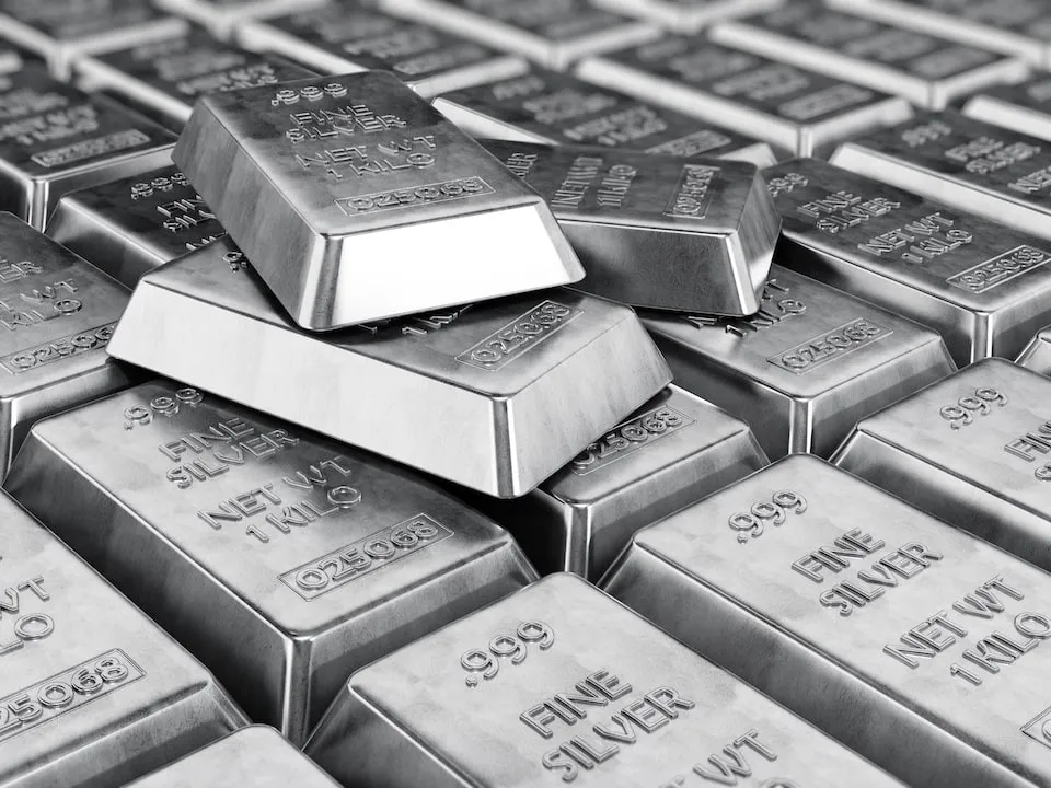 invest-in-silver-slv-bullion-min