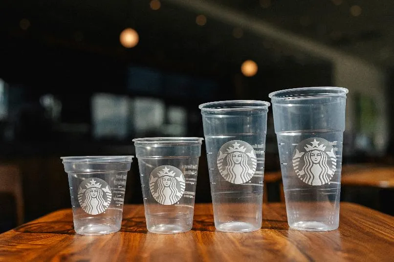 4a6fceee763040e7aa543a37cae76266_main_starbucks_new_cups_52675