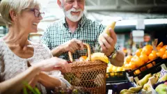 TopmomentumstockUnitedNaturalFoodsUNFI-ConsumerStaplessector_29075ed41eb16bc686661cb041dfb4fc_1600