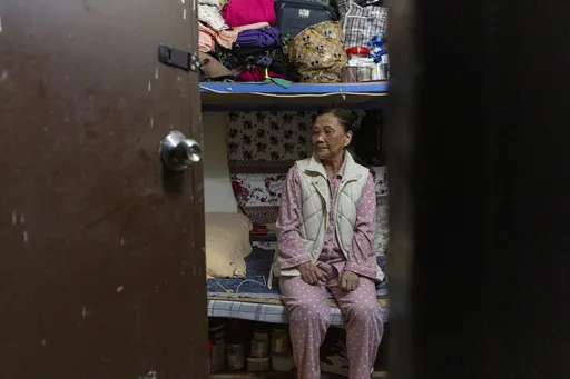 ae8e4933f284426bb153c5f2d4fd43bf_preview_hong_kong_housing_by_the_numbers_61061