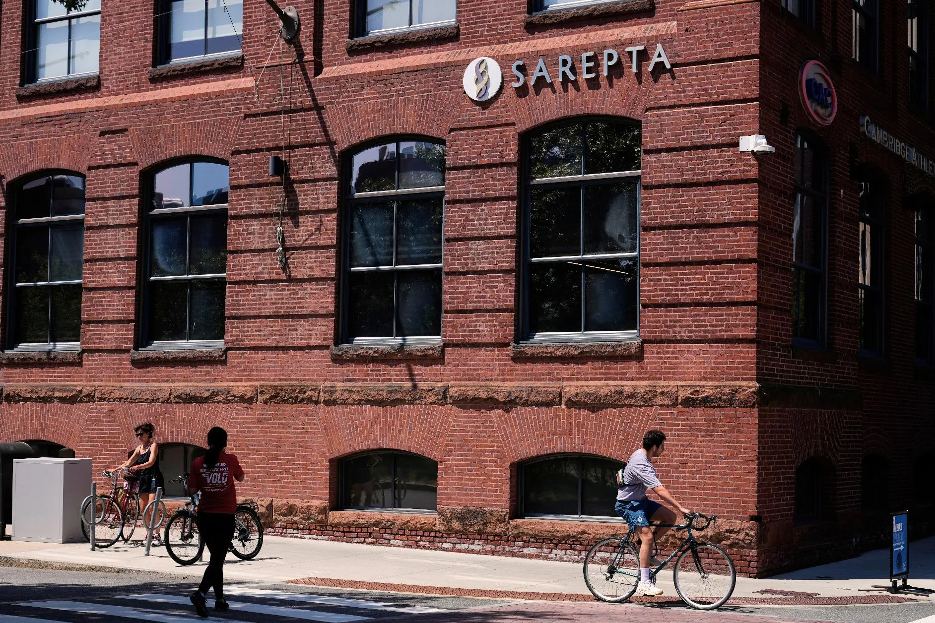 bcf767cadb2c4ec58d2e216f3ef1866a_main_duchenne27s_therapy_42536