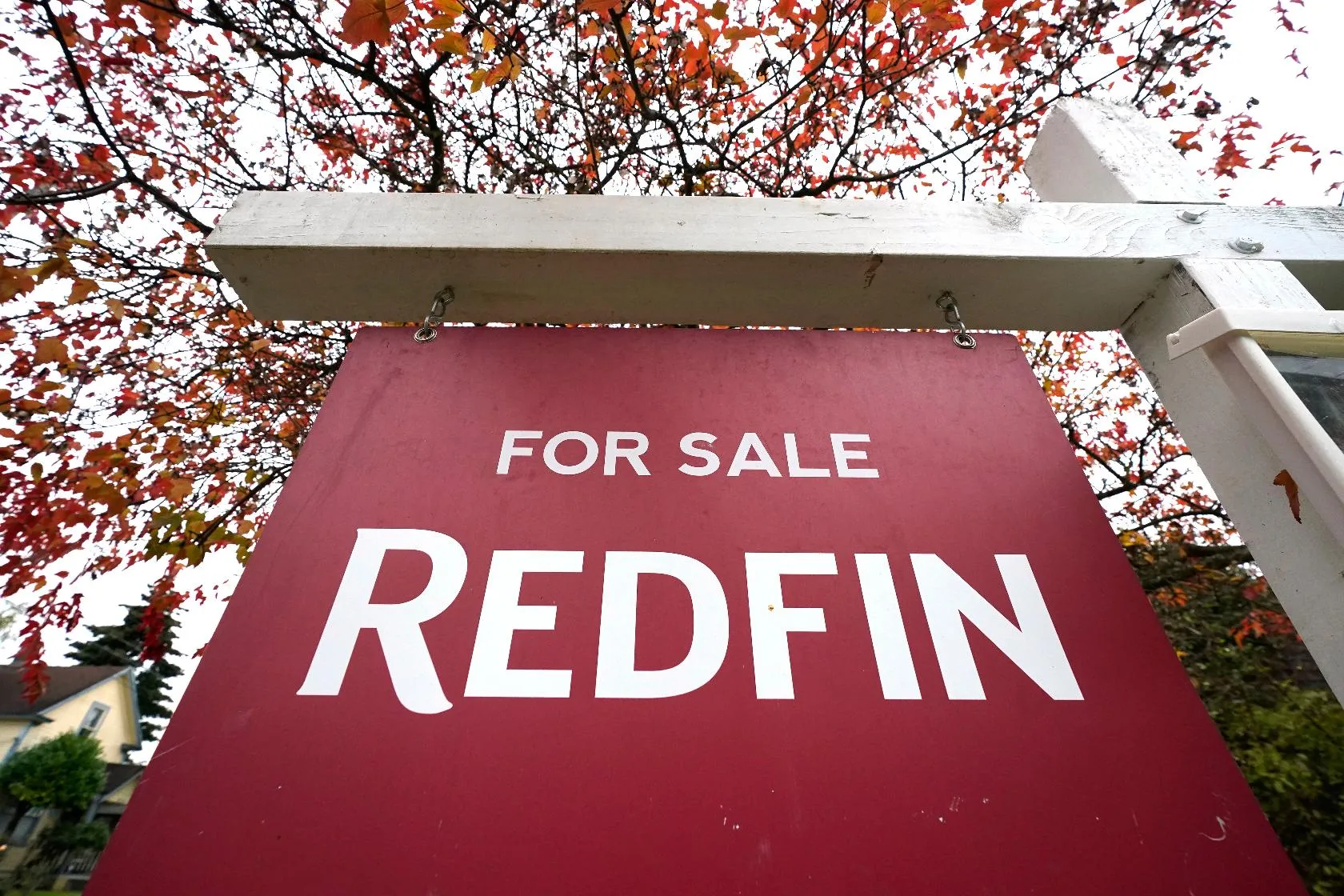7ac0b7628747487a9bfc02d327425098_main_real_estate_commissions-redfin_94715