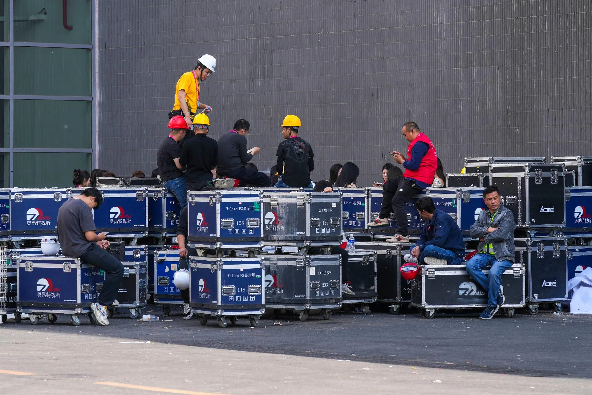 644fbd2eeef84aa1beb86a50383c1658_main_china_auto_show_volkswagen_63254