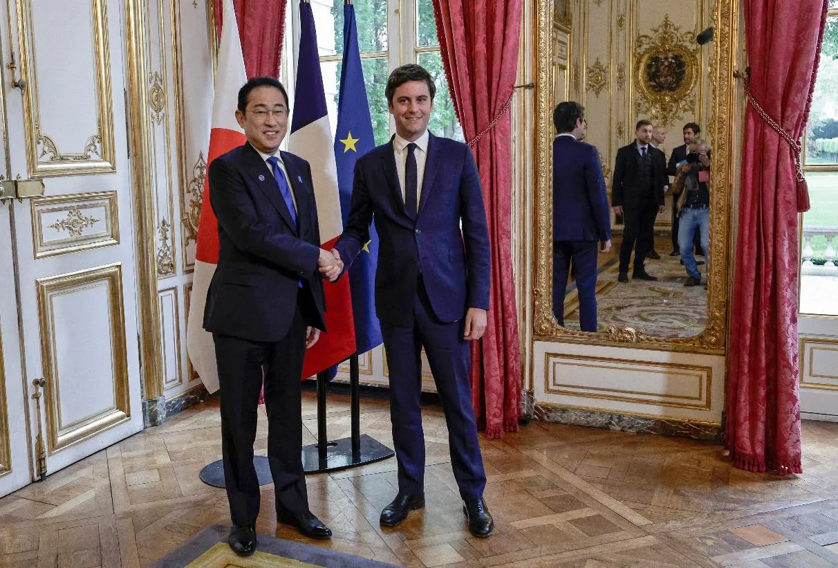 3ae0dd2a7277488bbeef19b8e98a59e5_main_france_japan_18762