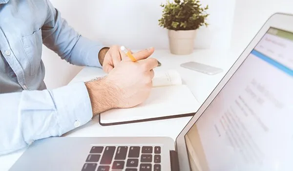 MicrosoftinvestsinAdoberivalPianobutisitaUnicorn_-1__d685eb4314f64b7bf978d7f9704ecf56_800