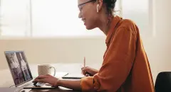 Zoomforgesaheadwithbrandnewbusinessoffering-hero_23a44a3c1a81dc55ebd82b3ecedf1a7b_2000