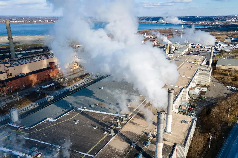 aaa009d2401d44248a6bedd8f7a83f9f_main_economy_gdp_71571