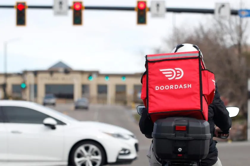 f7d7bbbf99ea4dddbfaaf71da390195d_main_doordash-kroger_15997