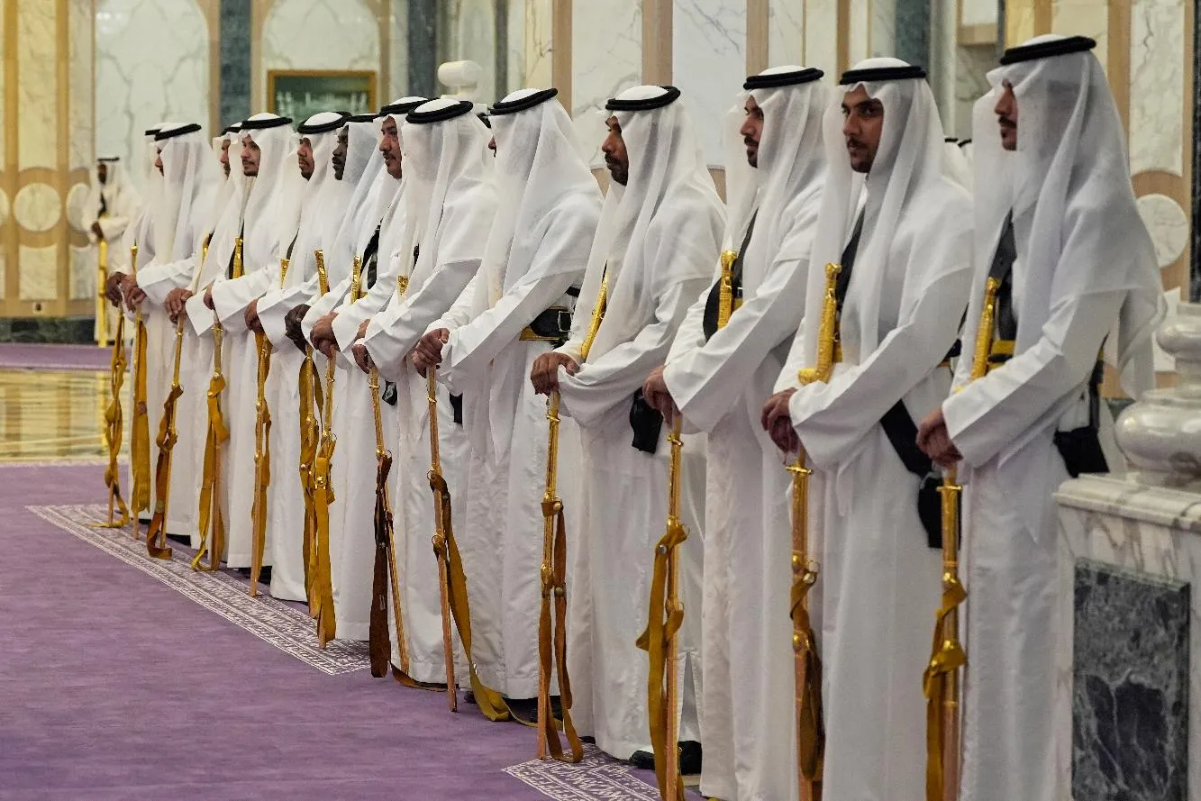 ca3050fff2c9408f90cdc01dbb94e59e_main_trump_mideast_17039