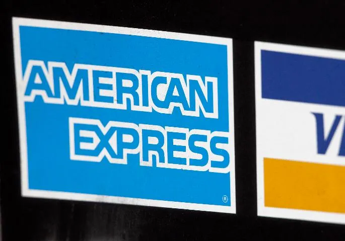 72447c8f427c4458b12d3cea984be287_main_earns_american_express_21680