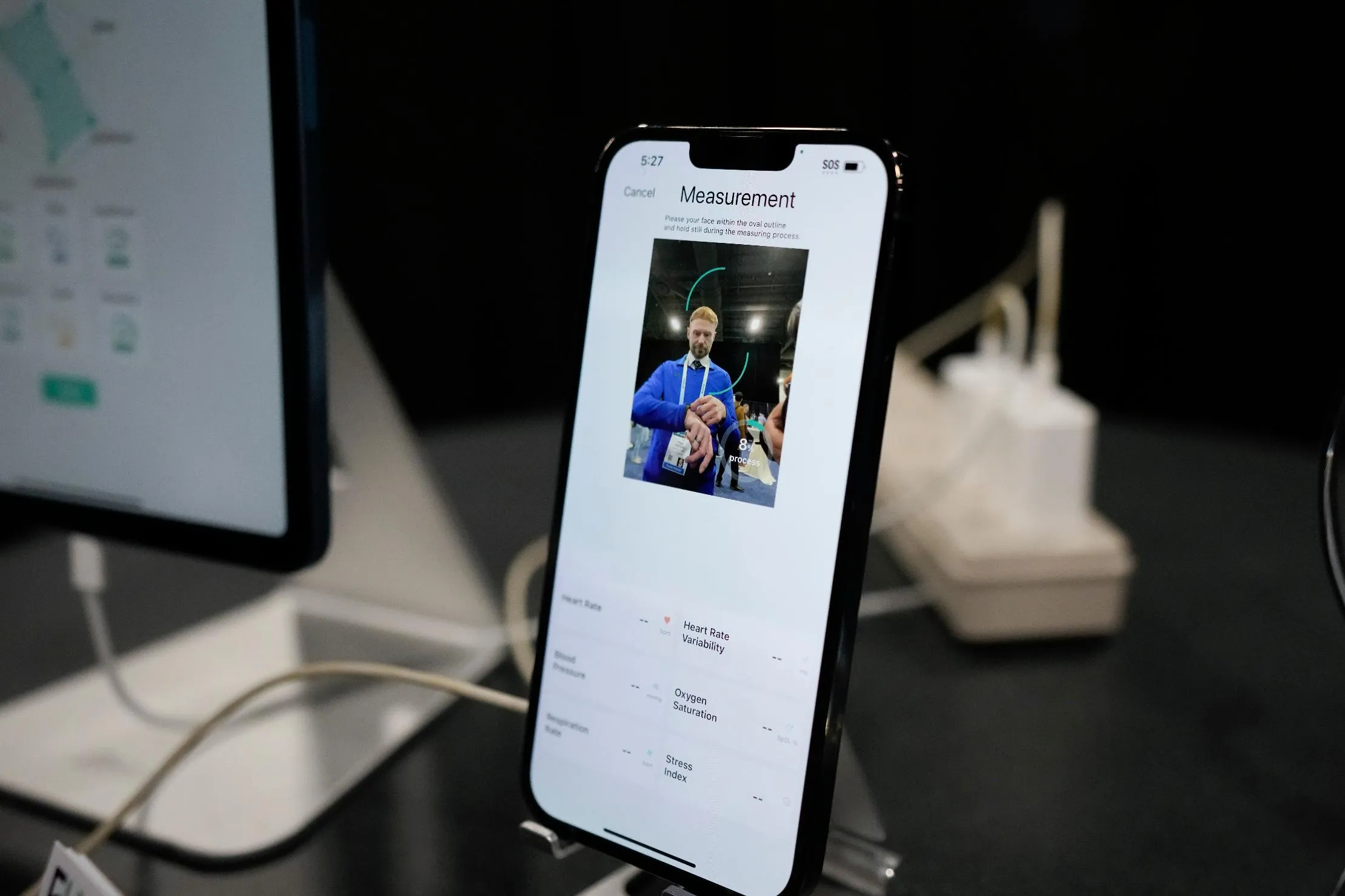 ceab97a5ebbc4a0ba3fce41c75d6e606_main_gadget_show_faceheart_57763