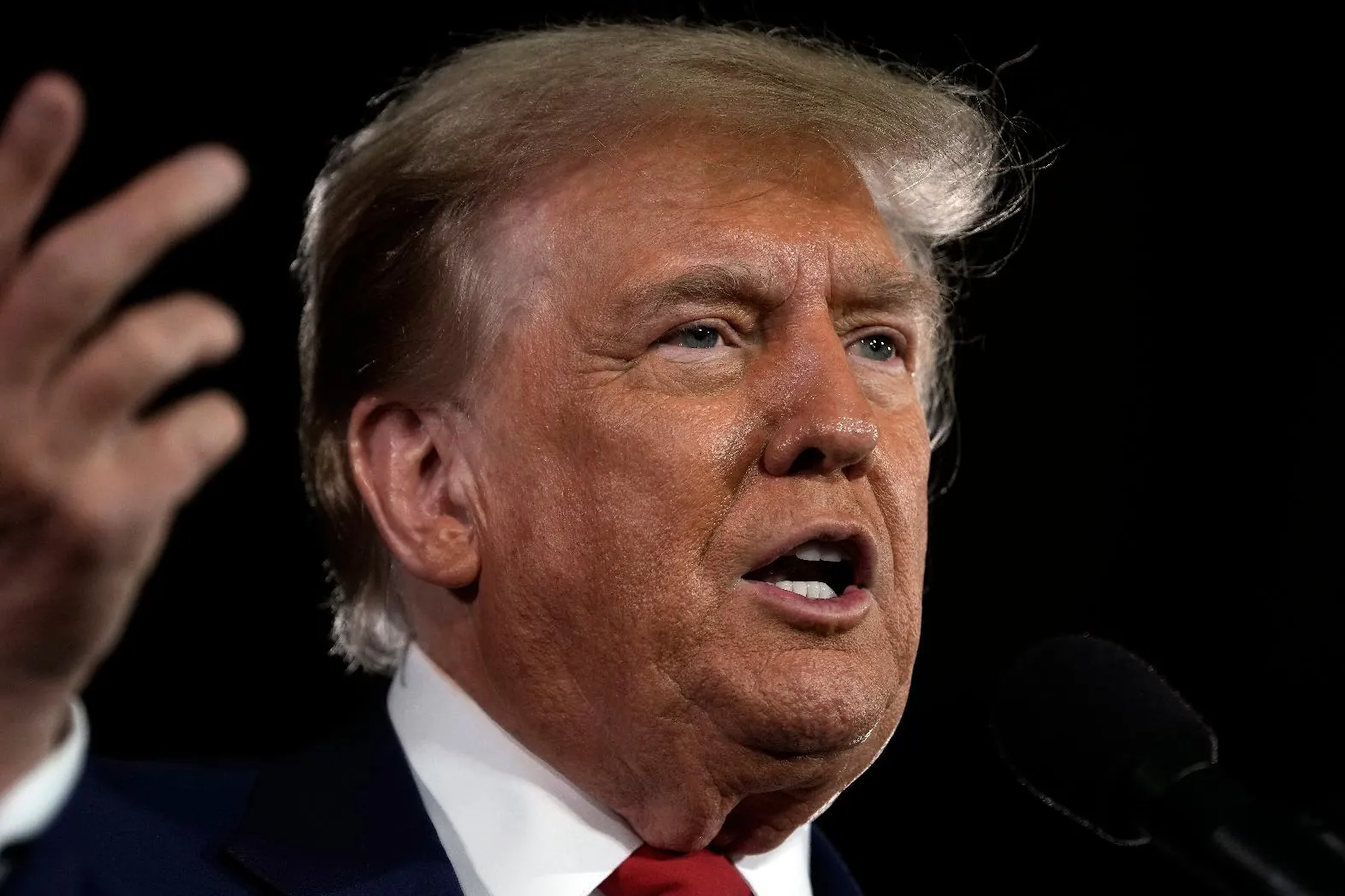 ea9e2a3ca7694d4798d8c30257664de2_main_election_2024_trump_09598