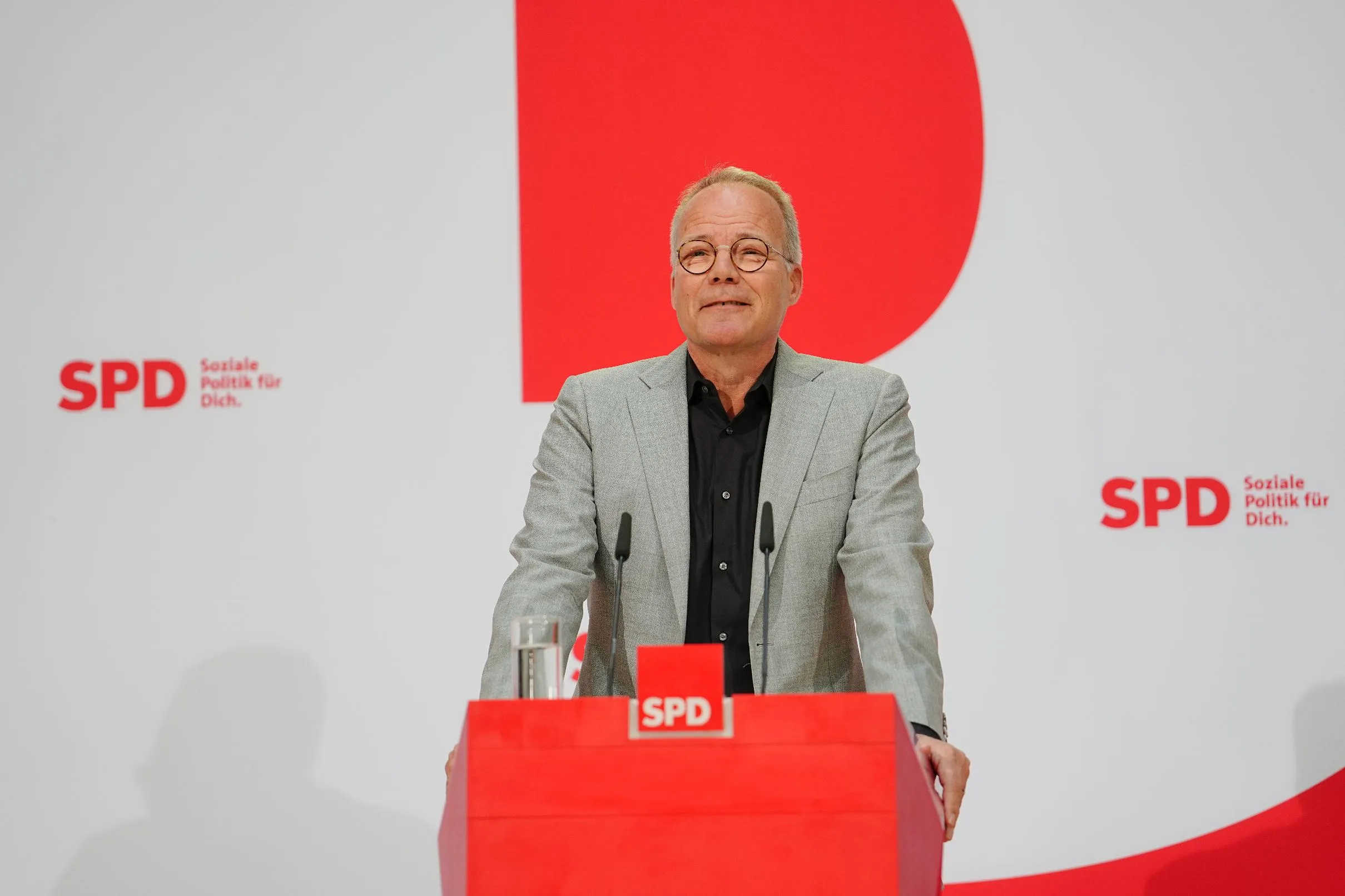 b611afcb32704a31aab87466b1c51a53_main_germany_new_government_59984