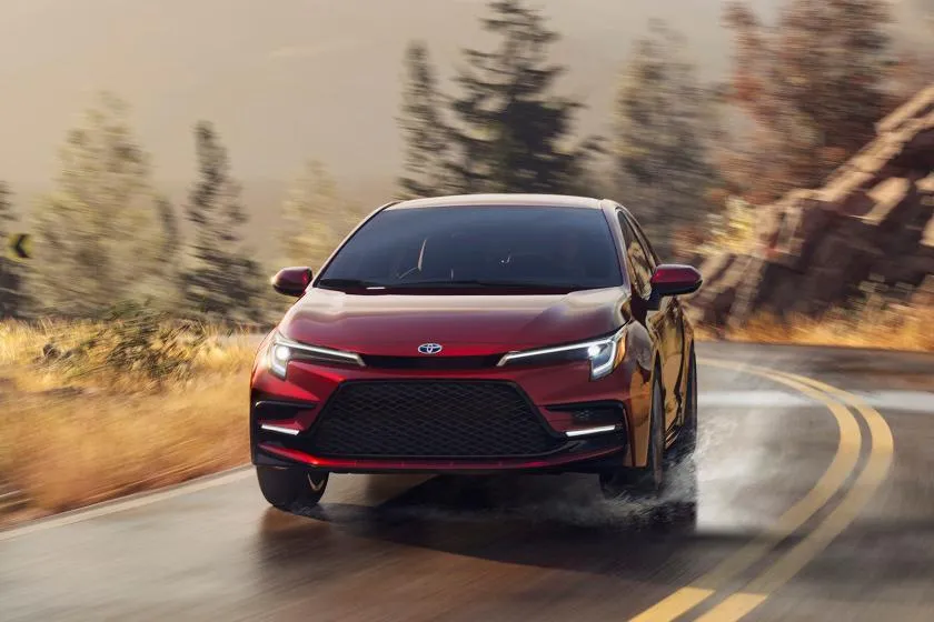 21bb86d0c59a4c41848d7c1264b9a80d_main_behind_the_wheel_19109