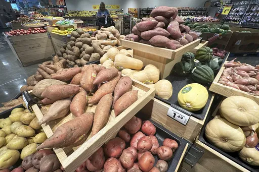 85c459ec8e724457a9ed71ed6ecc327c_preview_ap_poll_cost_of_living_07053