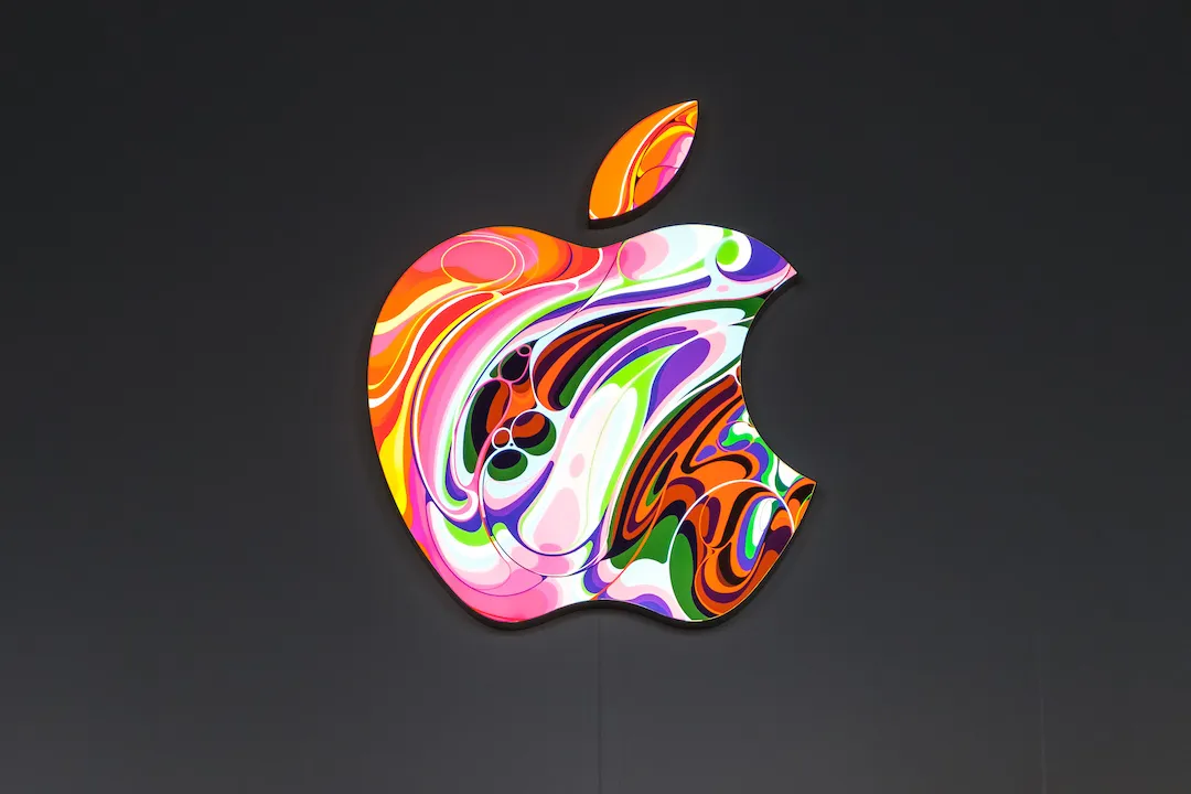 Apple AAPL Logo in swirling colours