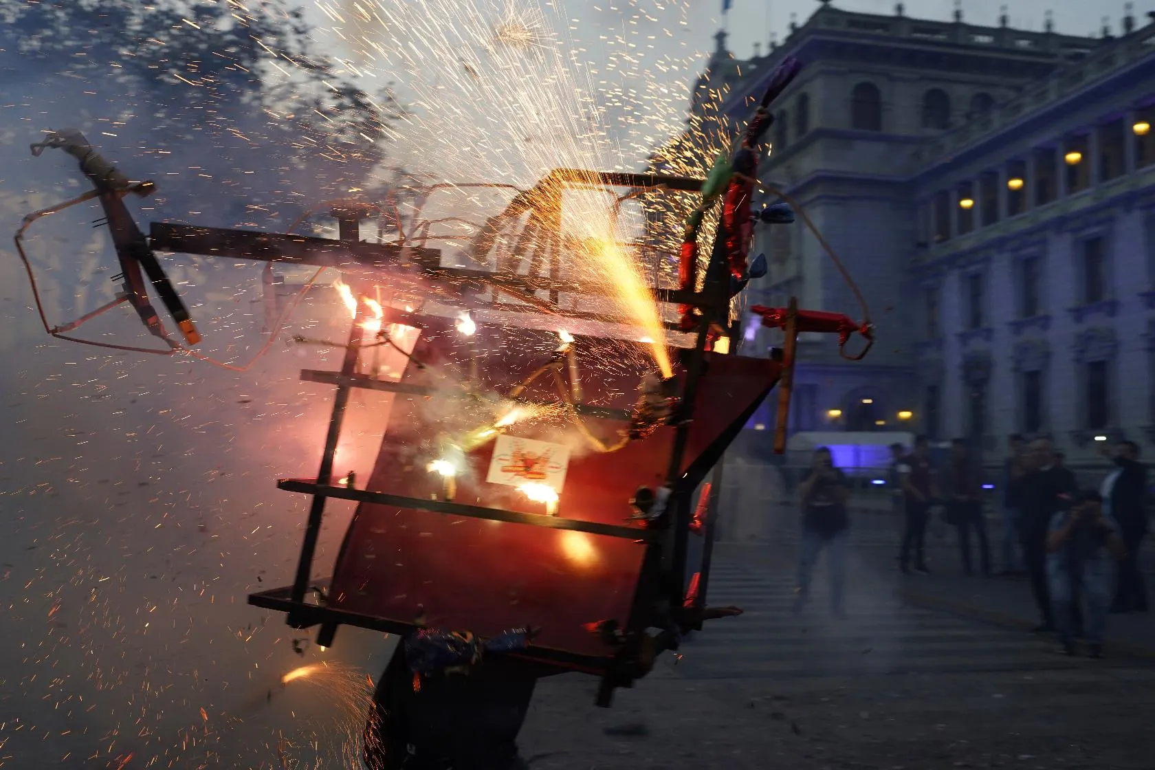 1f52229ece2d459e9be19906ea16676c_main_guatemala_presidential_inauguration_65657