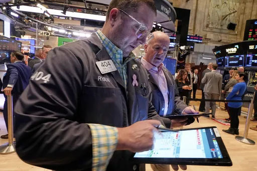 7a258baf90614c69a8e1850bee21ab2e_preview_financial_markets_wall_street_45301