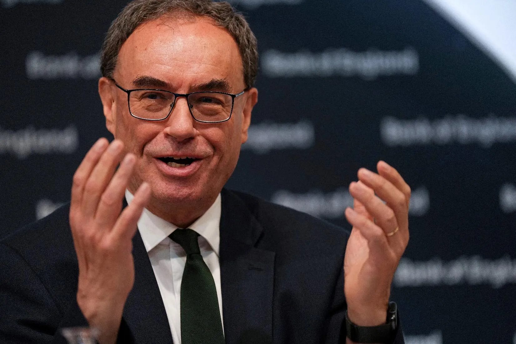 16106ccea7ff4e42b02d9b01fa1a8212_main_britain_economy_62217