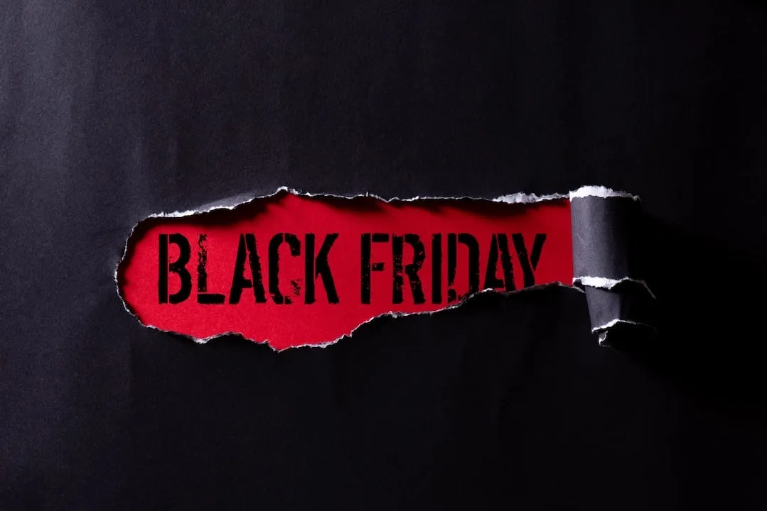 black-friday-min