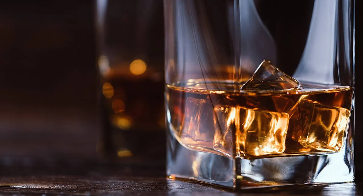 WhiskySpotlightAlcoholandinvestmentfundsadeliciouspairing_-hero_d4e97506b42655f57b5232decb73b128_2000