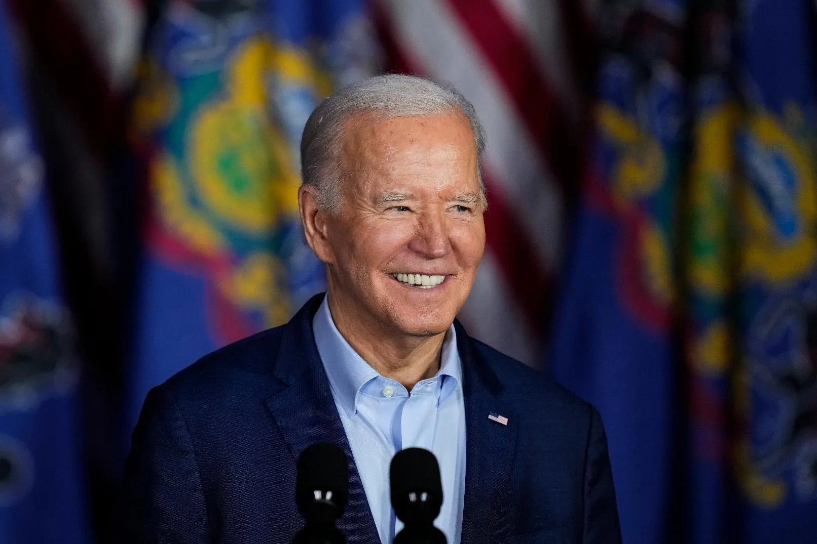 46293203015549c7923590769d49abfa_main_biden_earth_day_76341