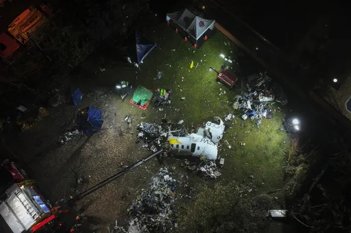 4c5ad8e3416748ff80f5496a75bf0df7_preview_brazil_airliner_34006