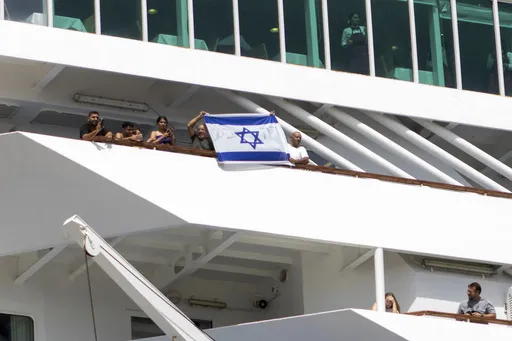 52fec9cf4fcd4fa387bd11c22e8d1be0_preview_greece_israel_cruise_ship_28785