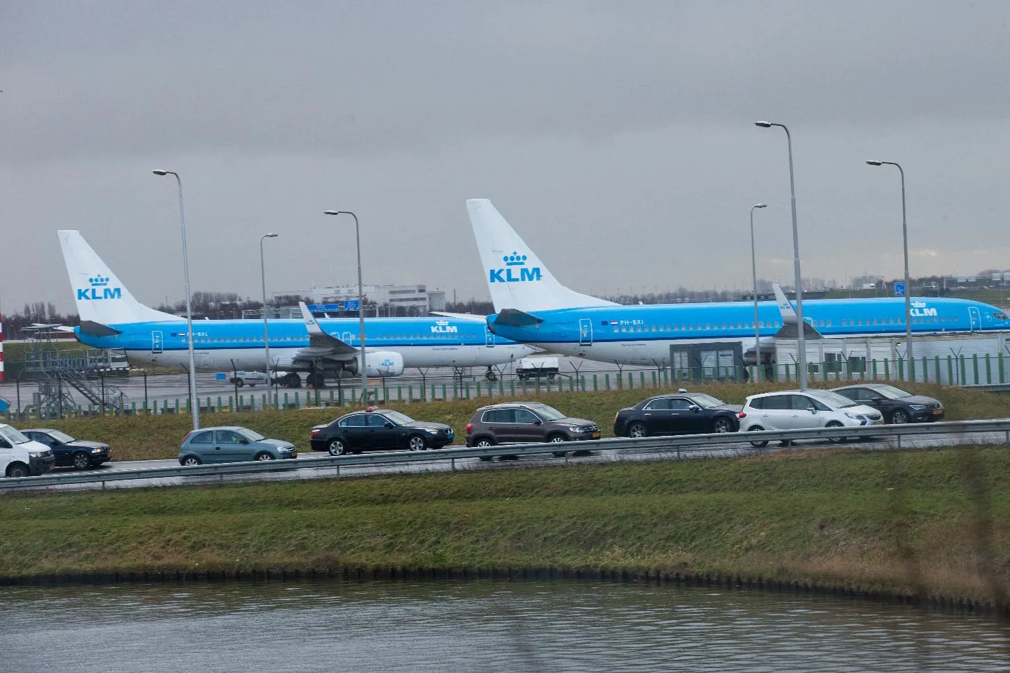 52e5cdbd1e2a4f46b6b02ddbc8213081_main_netherlands_airport_noise_pollution_19408