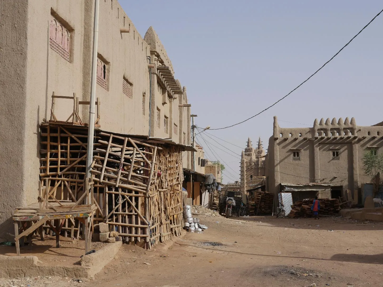 85c0458c9a8048f984c4c336cfcafd66_main_mali_historic_city_22907