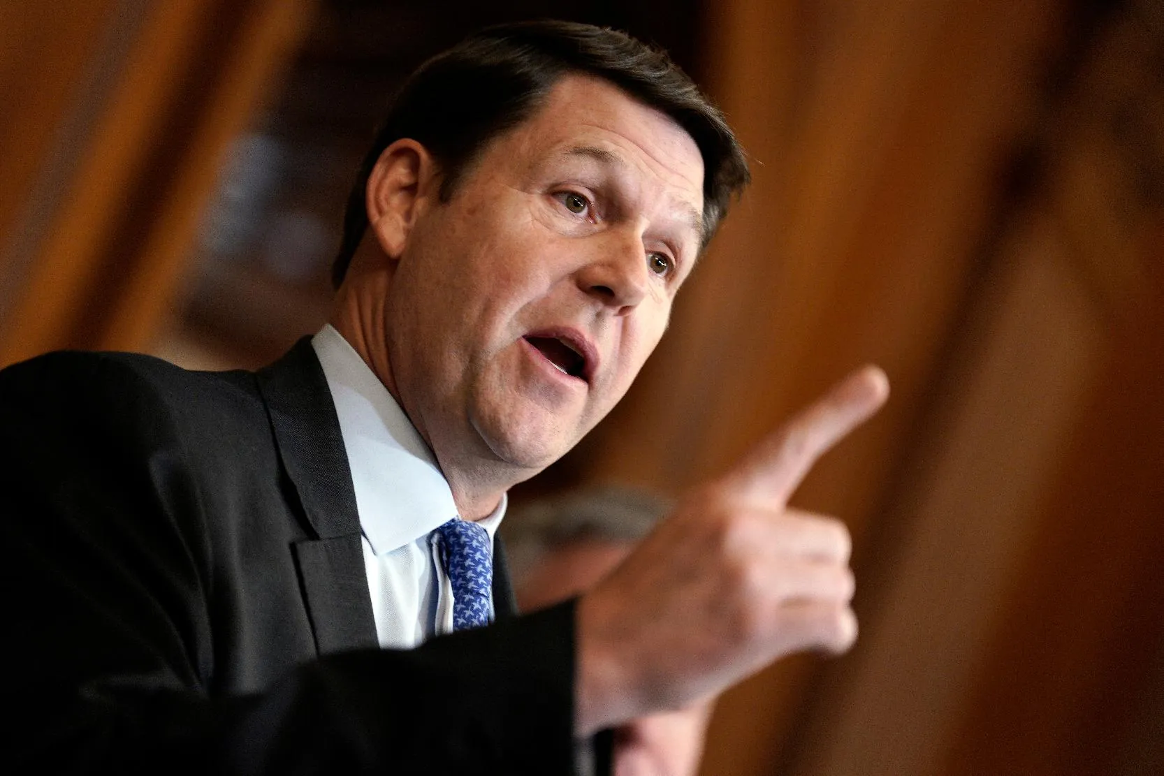 7c86e64763254c538f4229df77b6dd66_main_congress_debt_comission_93836