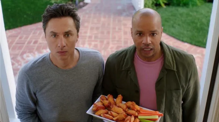 d87575d4322e49369c75f64be4d36aa4_main_super_bowl_ads_glance_00861