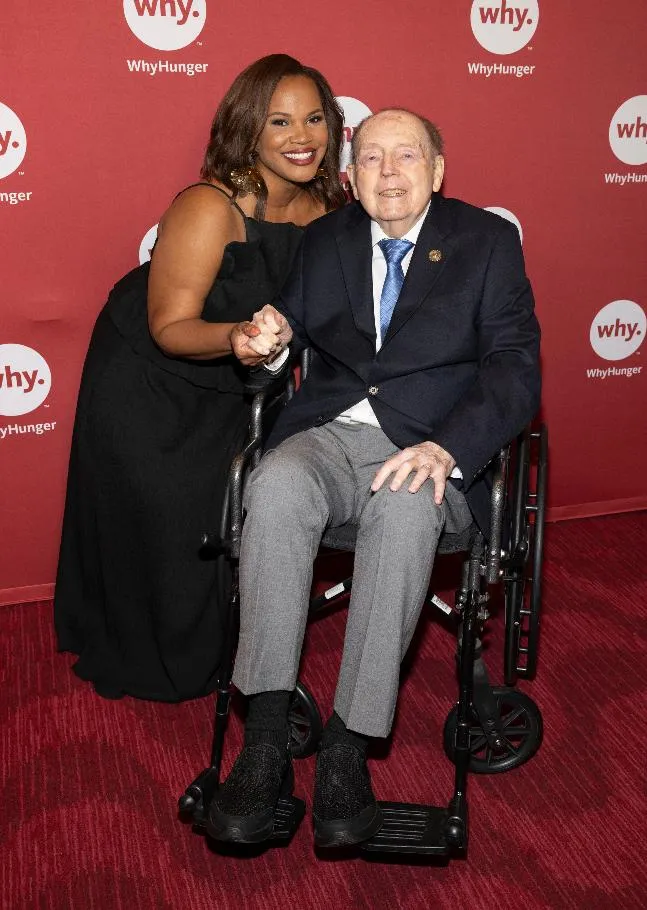 4cd7bf33197e41568f89623a5afd1d4f_main_whyhunger_50th_anniversary_chapin_awards_gala_76397