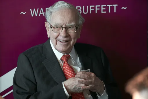889bb91e8e744ef39cbcfb258d970ab6_preview_warren_buffett-retirement-his_deals_92316