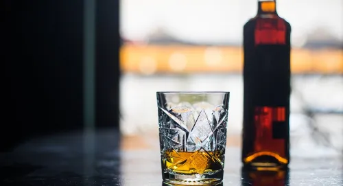 WhiskySpotlight-Giantsofthewhiskyworld-hero_e43b40d0a7916d7ff17a0f618ee5fbfc_2000