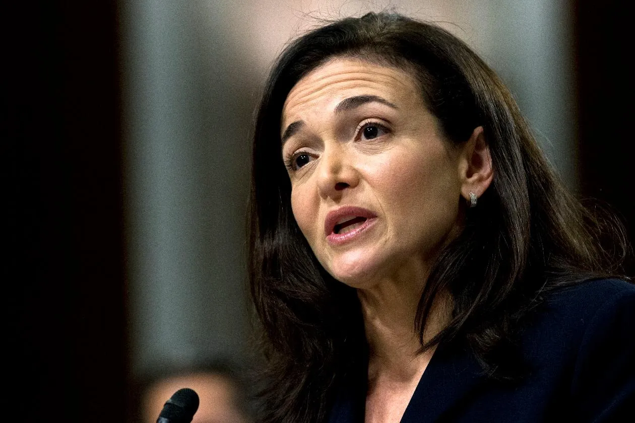 70ff1665dc9a41b7b8c4de7d4c149ab3_main_sheryl_sandberg_meta_board_72840