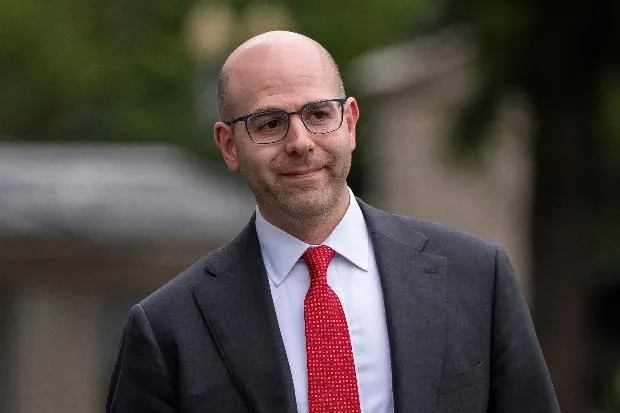 bcb8d7e3024348c48e938e3a5b533759_main_trump_federal_reserve_nominee_07143